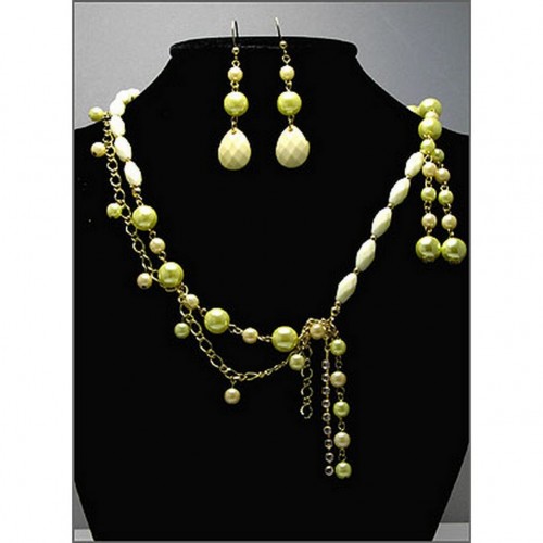 Pearl w/ Ivory Beaded NE+ER Set - NE-WNE493