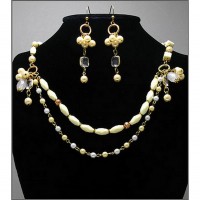 Pearl w/ Ivory Beaded NE+ER Set - NE-WNE494