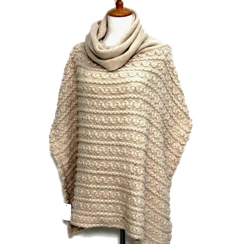Shawl – Ribbed Knitted w/ Sided Buttons 